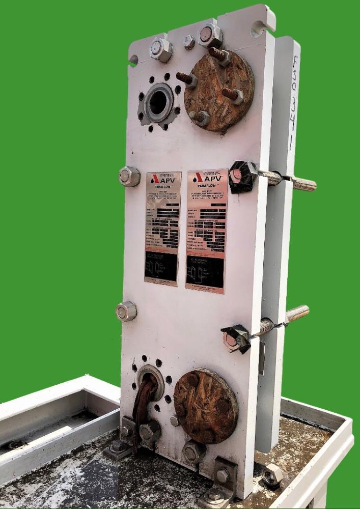 Invensys APV Products ‘Paraflow’ Plate Exchanger, Model# LR2 M-27 • CLEAN USED
